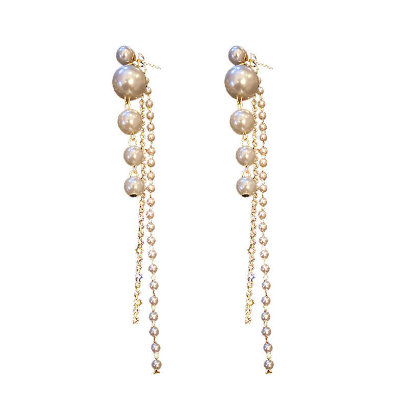 Lady's Pearl Tassel Earrings
