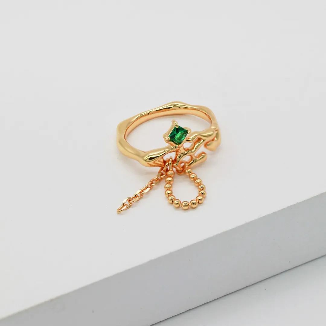 Sterling silver rhinestone ring