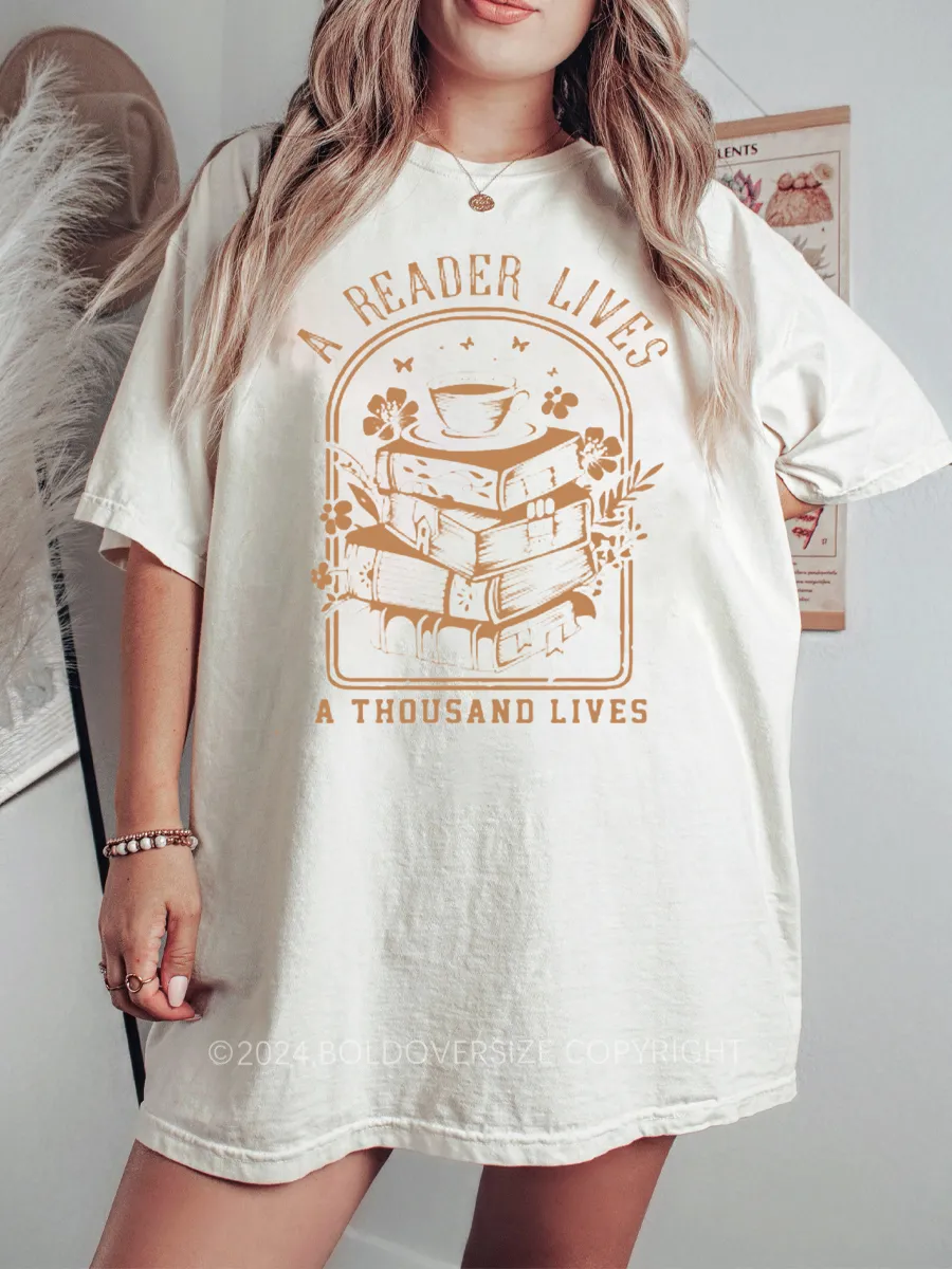 Vintage A Reader Lives A Thousand Lives Tee