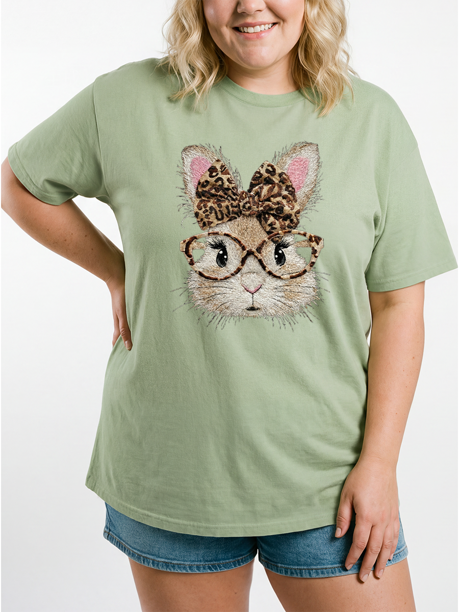 Vintage Retro Happy Easter Bunny Oversize Graphic Tee