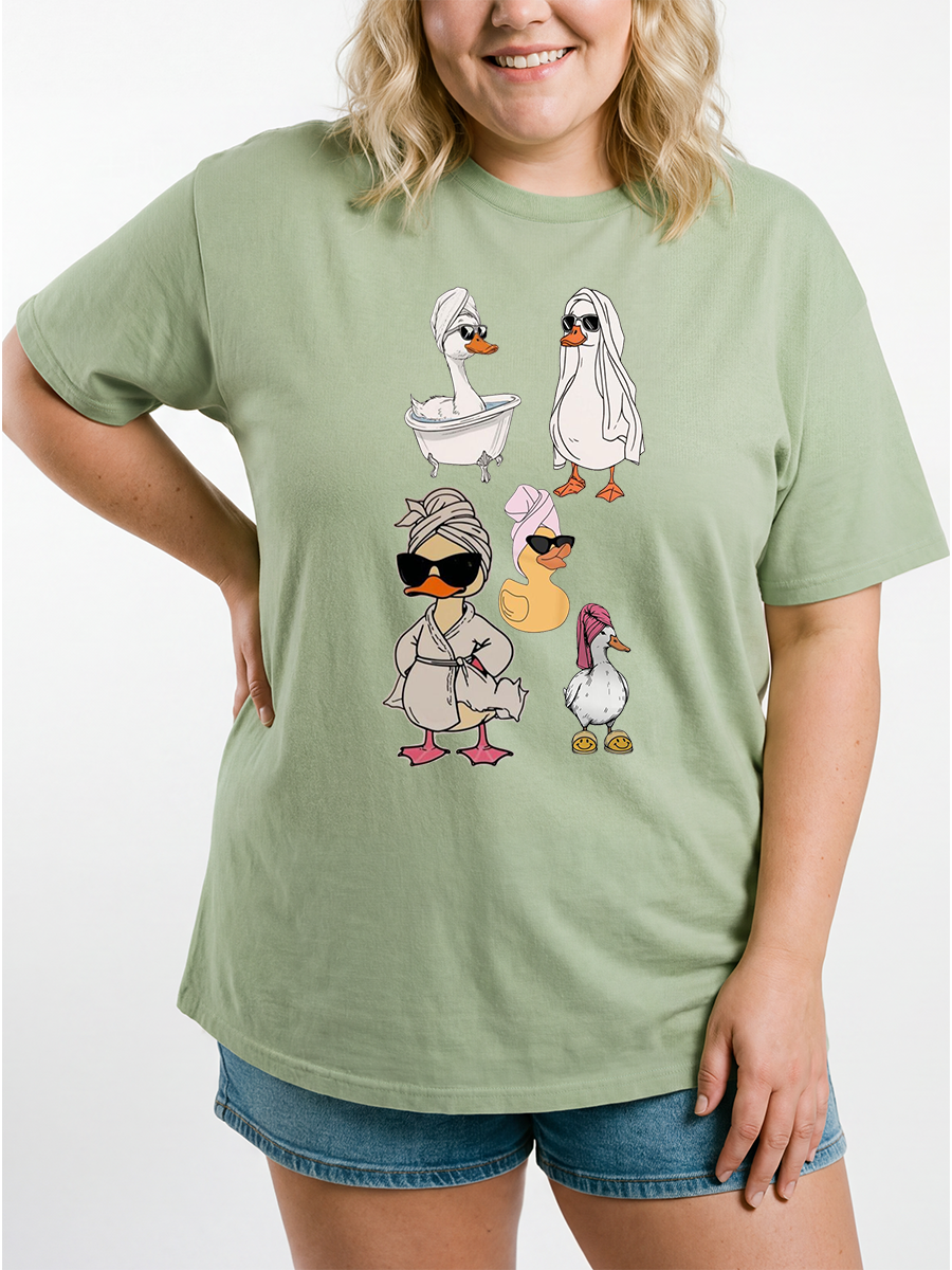 Vintage Different Cute Duks Mom Vibes Oversize Graphic Tee