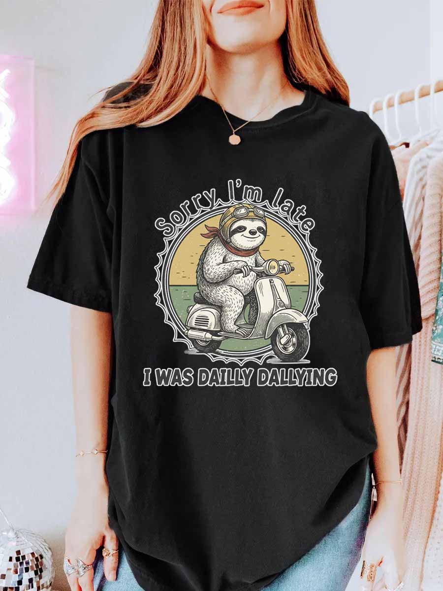 Vintage Sorry I’M Late — I Was Dailly Dallying Oversize Graphic Tee