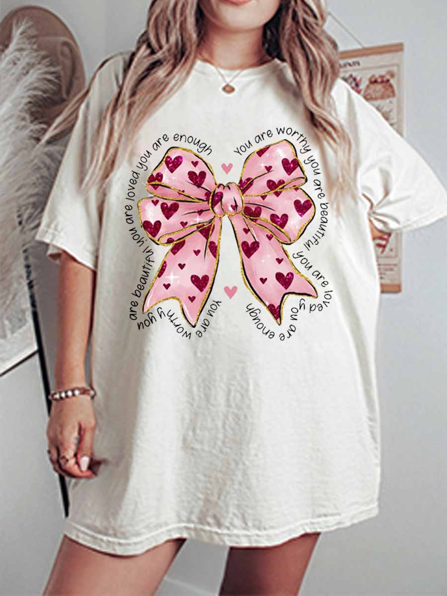 Vintage Valentine's Day Heart Coquette Bow Oversize Graphic Tee