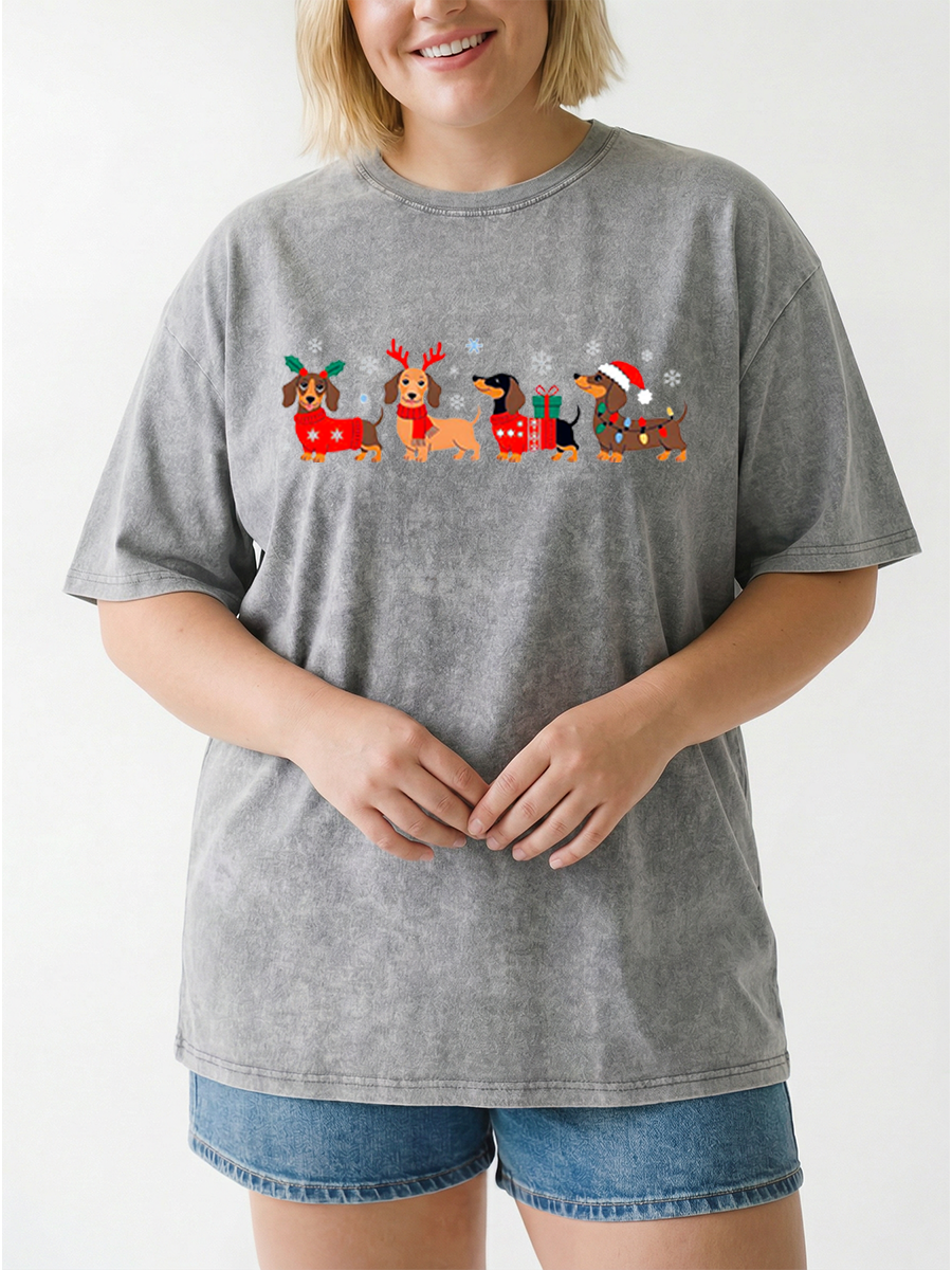 Vintage Merry Christmas Dachshund Washed T-Shirt