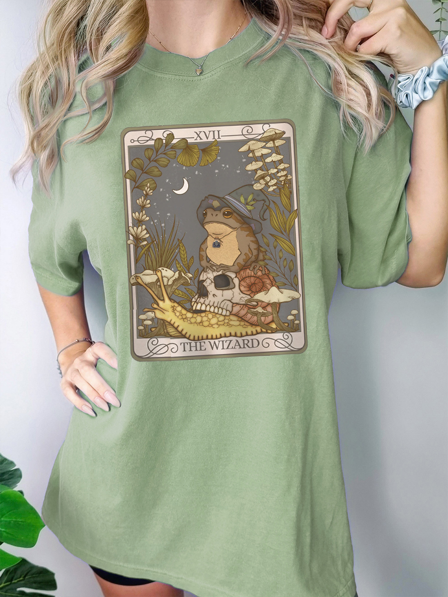 Vintage Witchy Frog Oracle Card T-Shirt