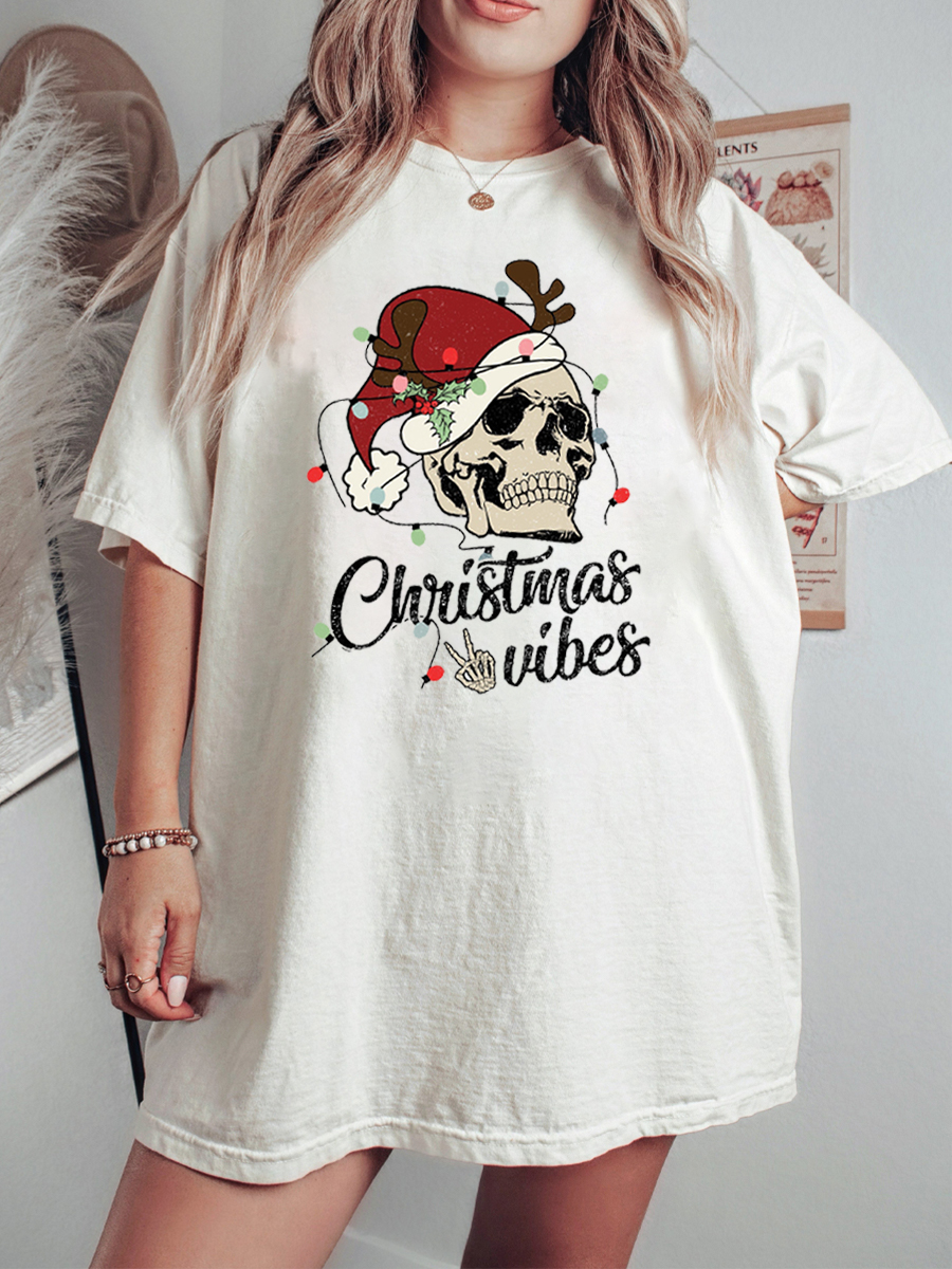 Christmas Vibes Plus Size T-Shirt
