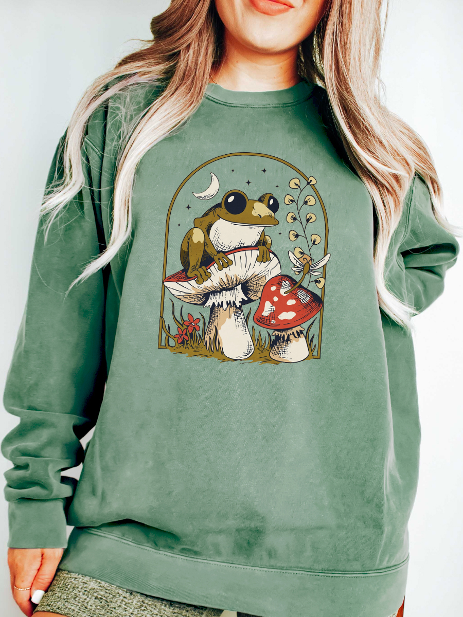 Frog And Mushrooms Plus Size Sweatshirt