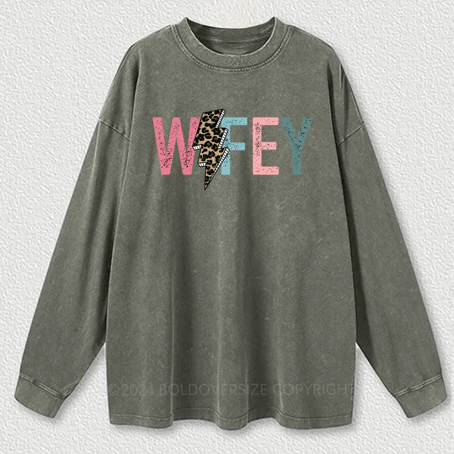 Vintage Wifey Graphic Washed Long Sleeve Shirt