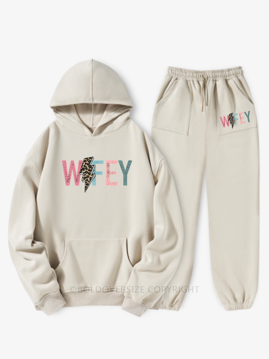 Vintage Wifey Hoodie Suit