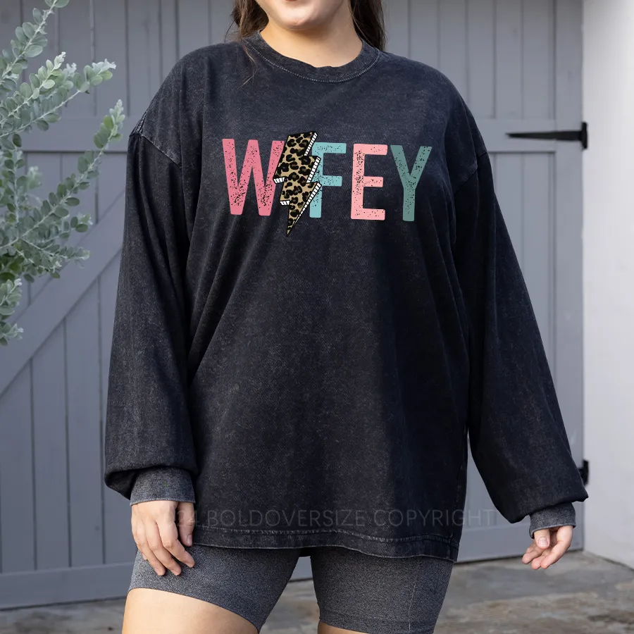 Vintage Wifey Graphic Washed Long Sleeve Shirt