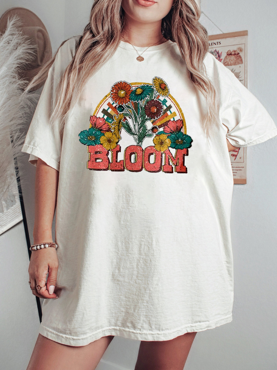 Bloom Retro Plus Size T-Shirt