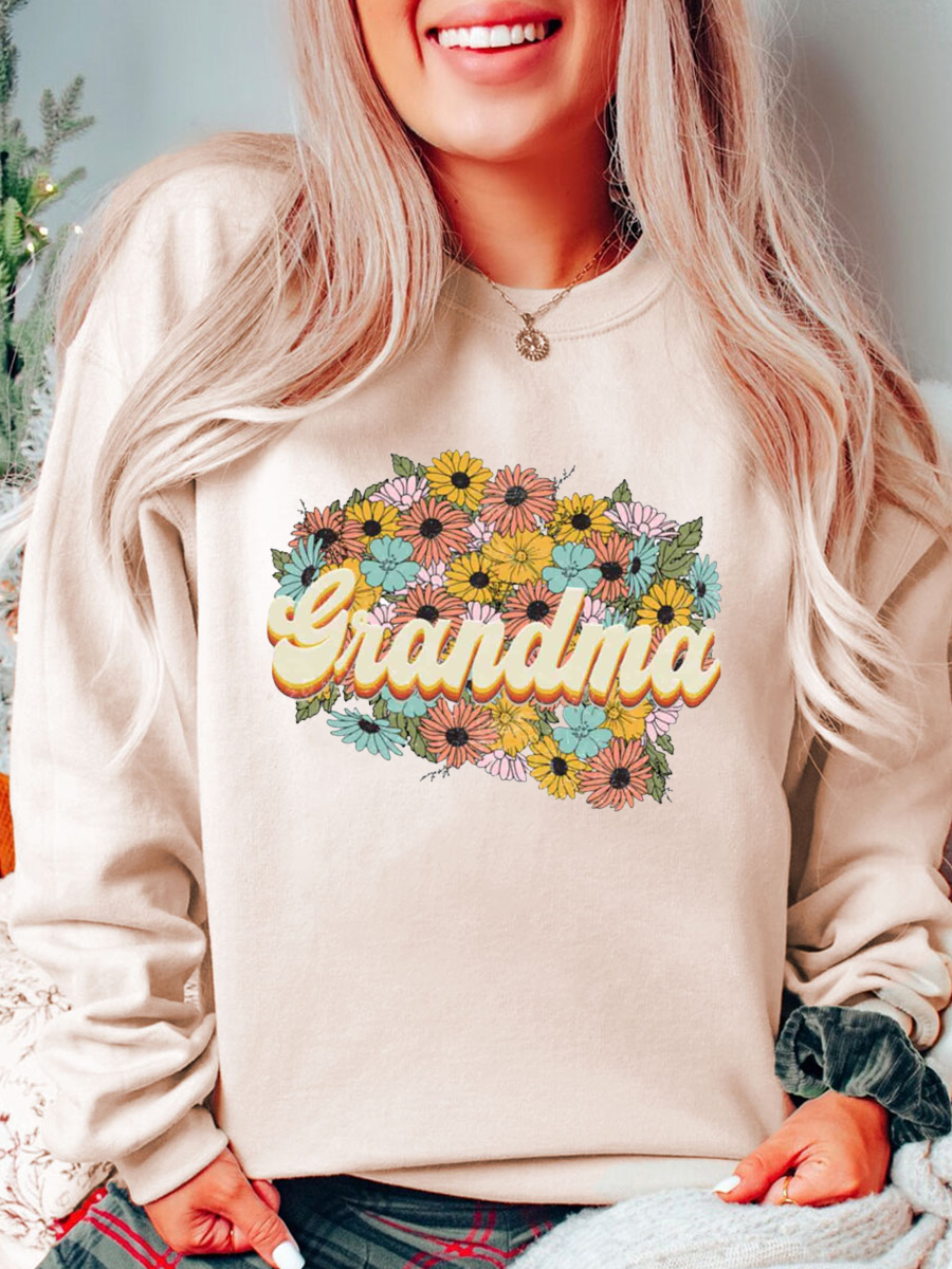 Florals Retro Grandma Plus Size Sweatshirt