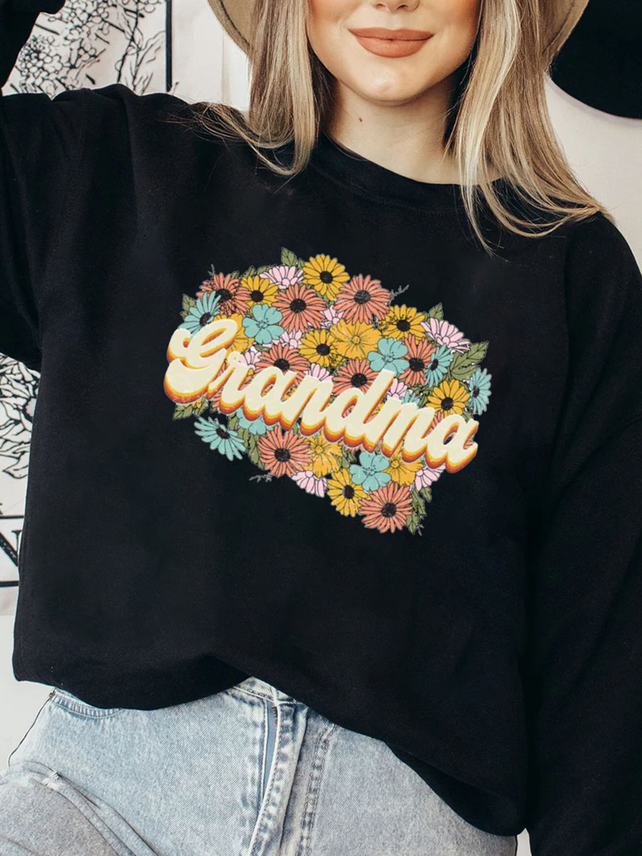 Florals Retro Grandma Plus Size Sweatshirt