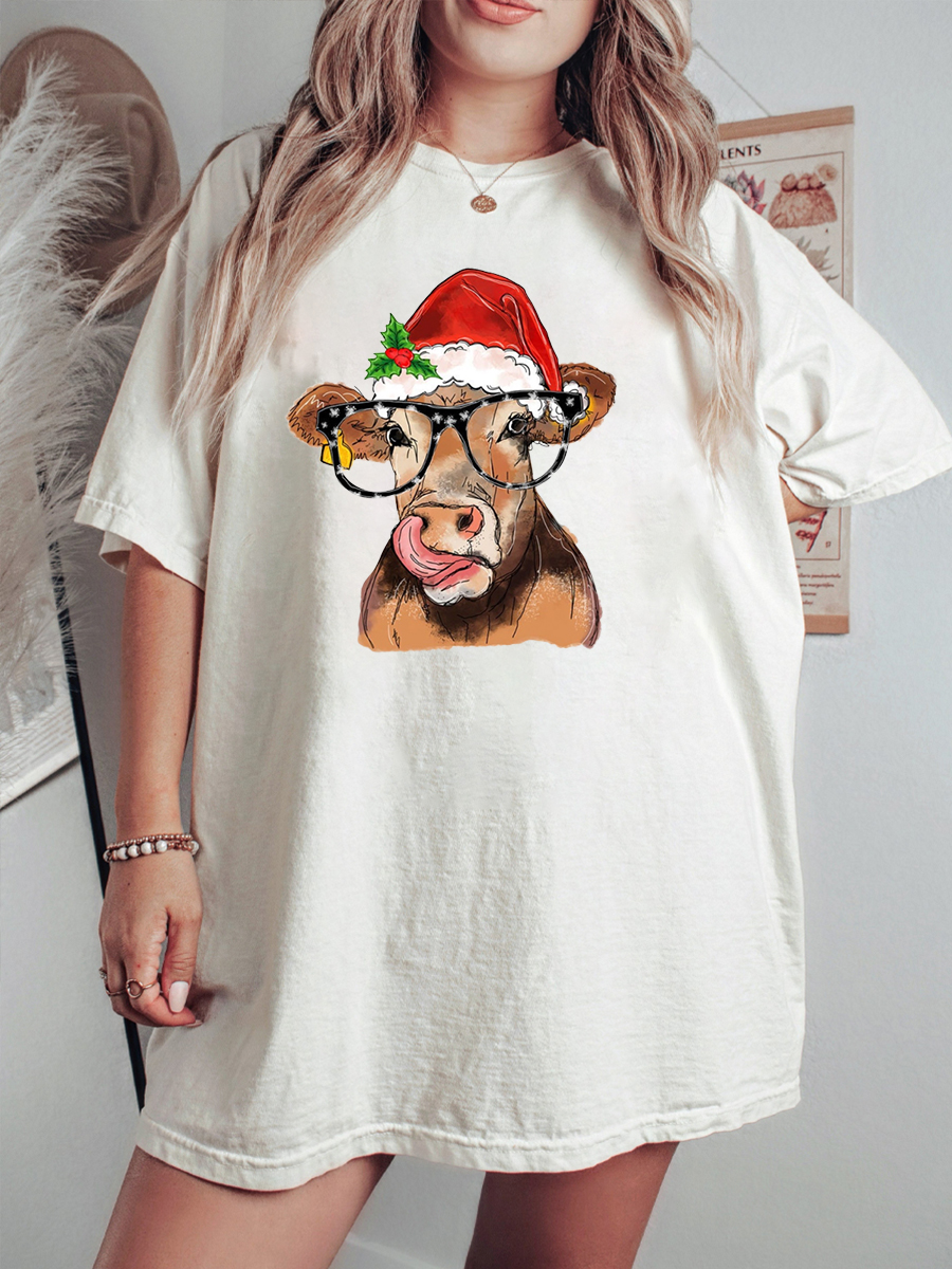 Plus Size Cow Lover Christmas T-Shirt