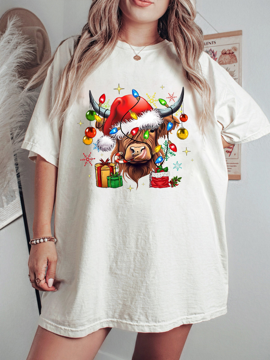 Plus Size Cow Christmas Lights T-Shirt
