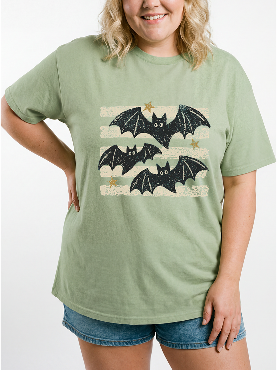Vintage Bat Halloween Oversize Graphic Tee