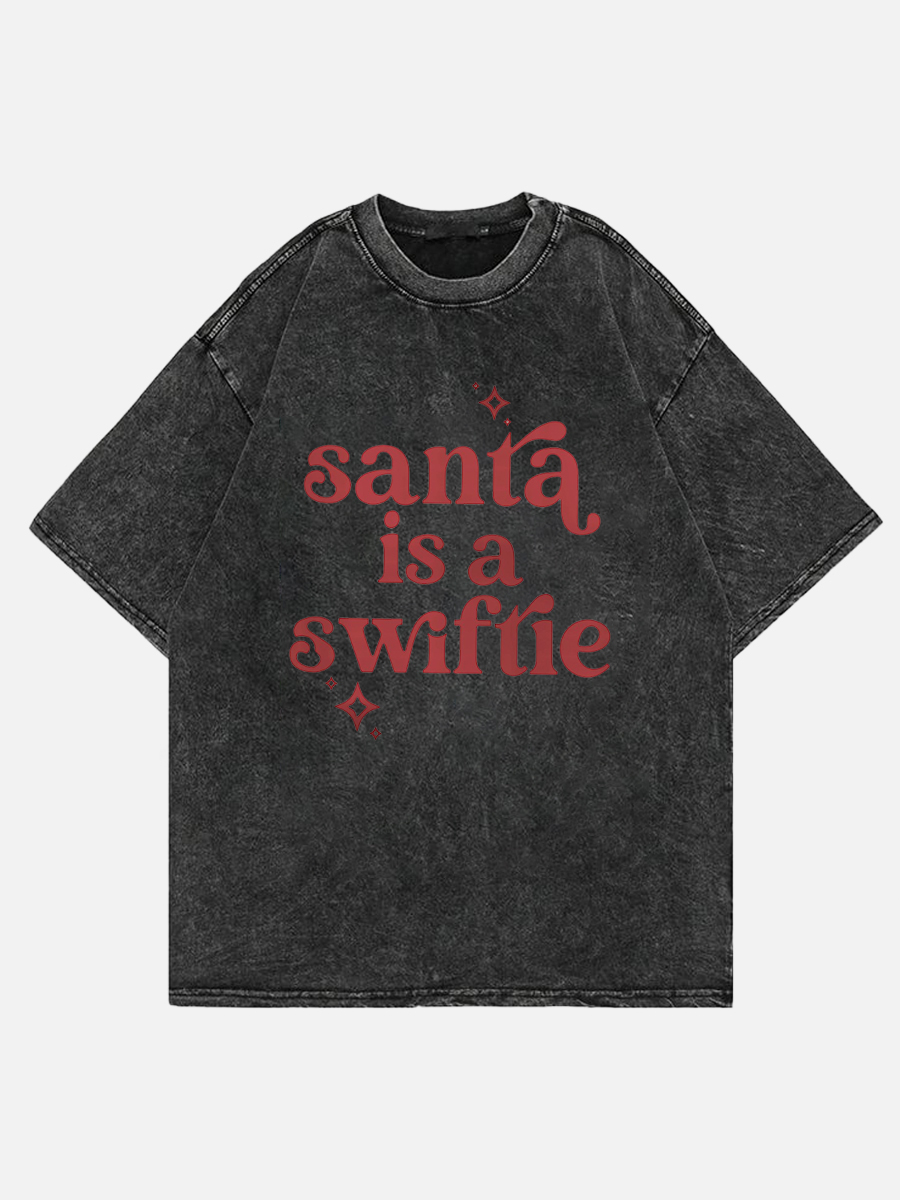 Plus Size Santa Is A Swiftie Washed T-Shirt