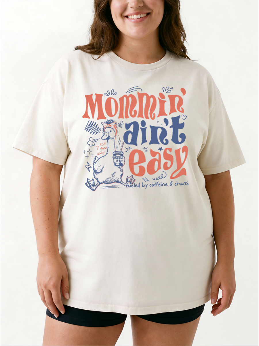 Vintage Funny Back To School Mom Shirt Silly Goose Mommin Ain'T Easy  Oversize Graphic Tee