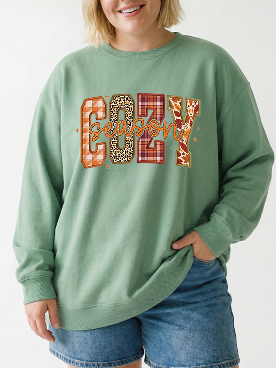 Vintage Cozy Season Graphic Sweatshirt