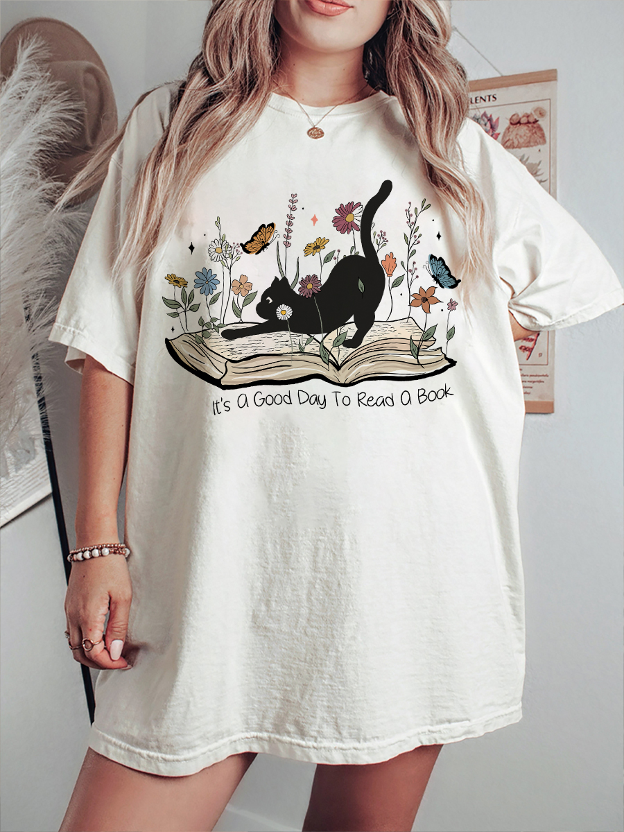 Vintage It’S A Good Day To Read A Book Cat T-Shirt
