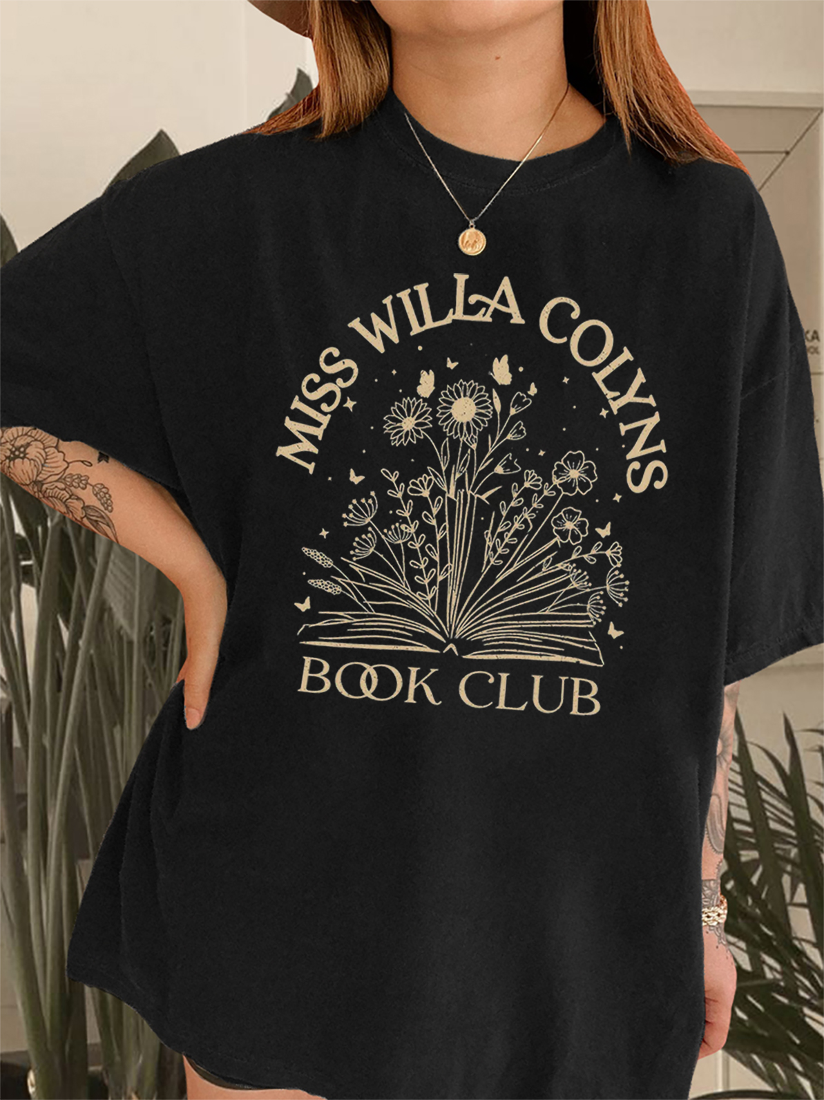 Vintage Miss Willa Colyns Book Club Reading Tee