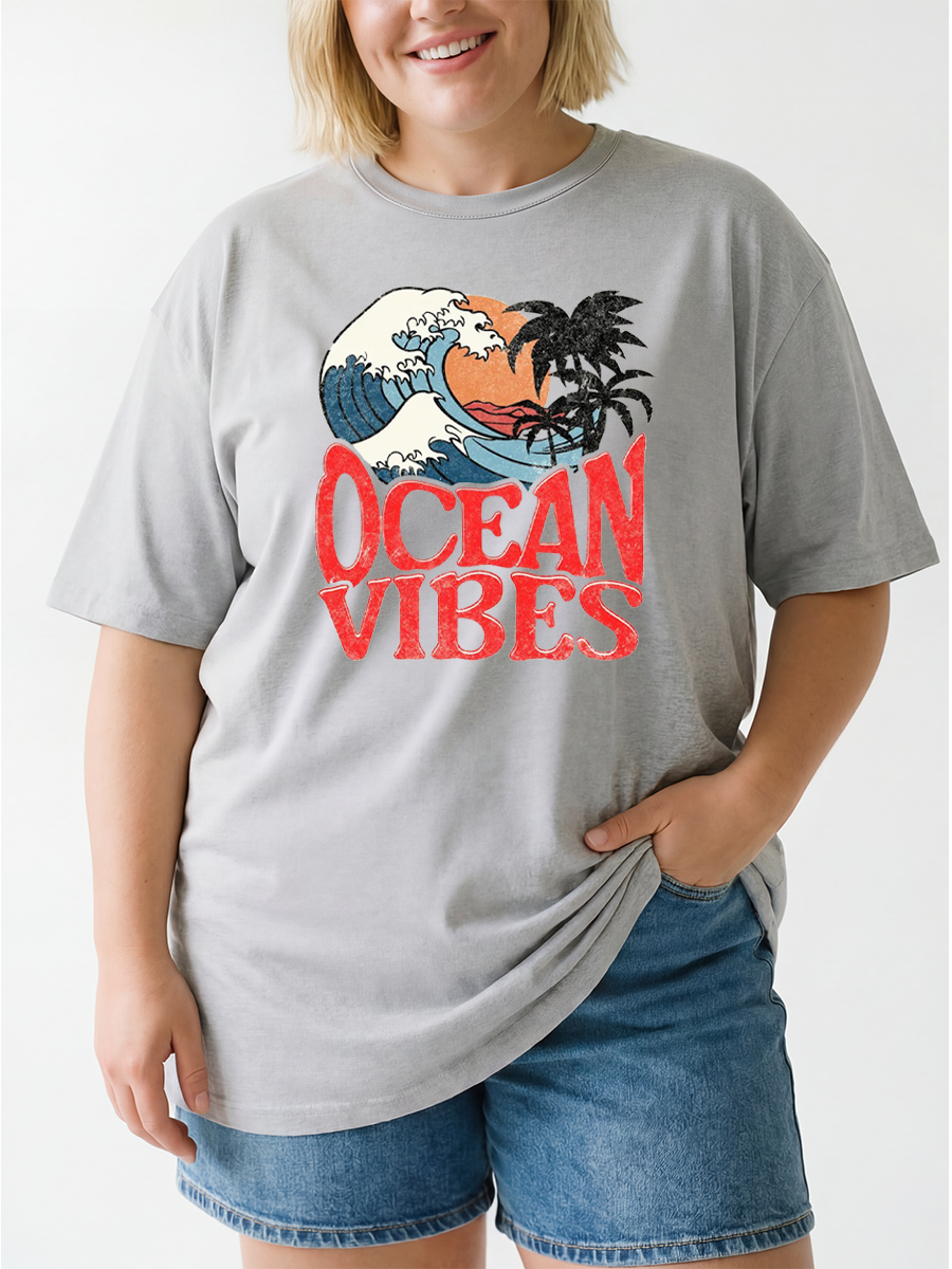 Vintage Ocean Vibe Oversize Graphic Tee