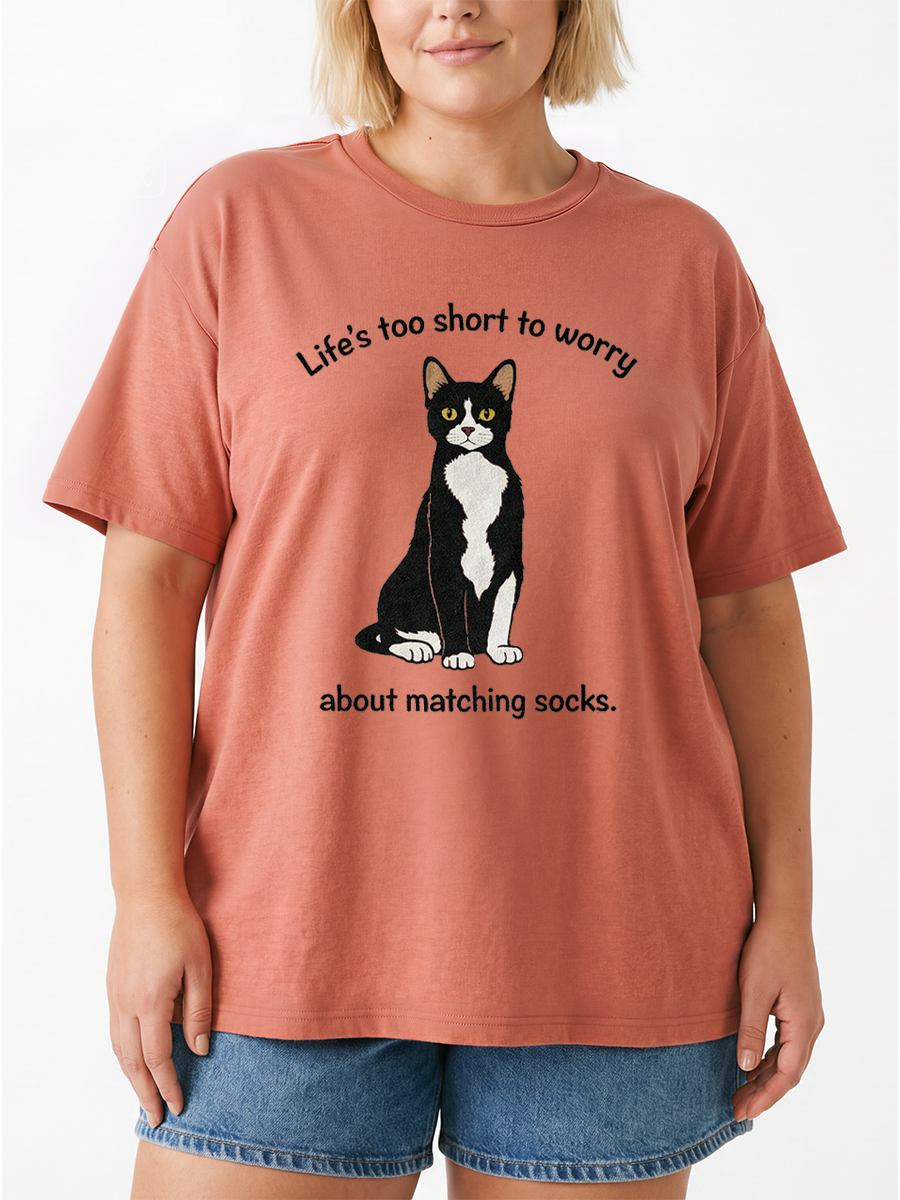 Vintage Life'S Too Short To Worry About Matching Socks Oversize Graphic Tee