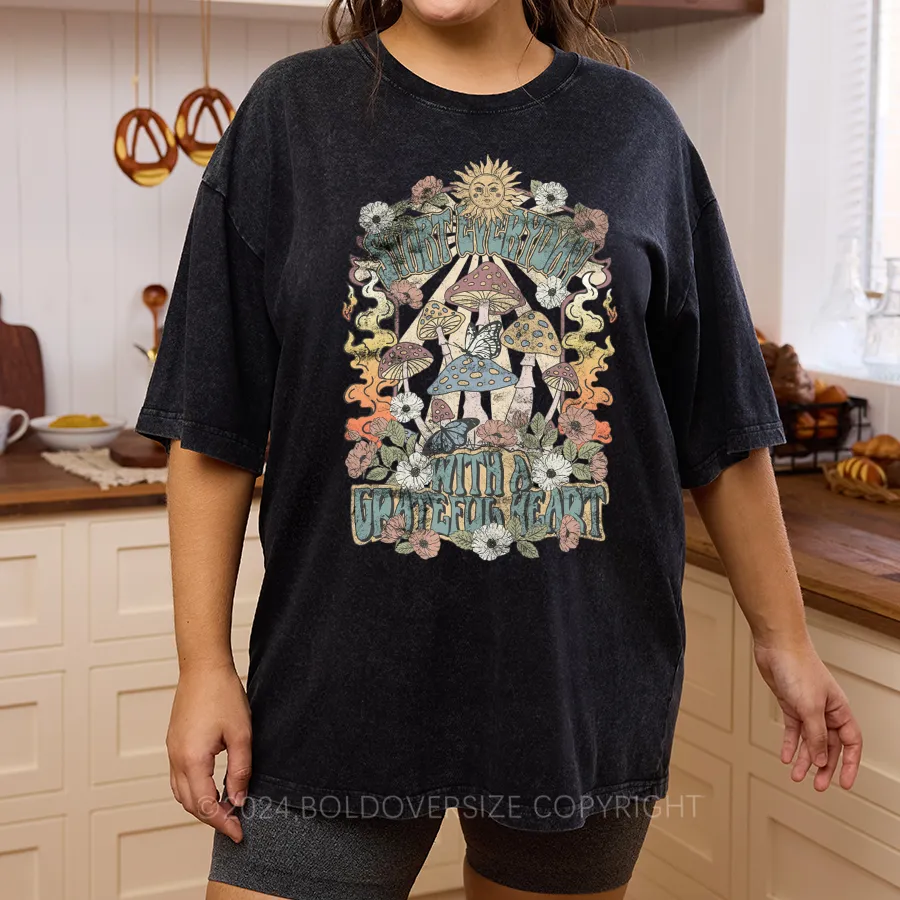 Vintage Everyday Grateful Heart Mushroom Washed T-Shirt