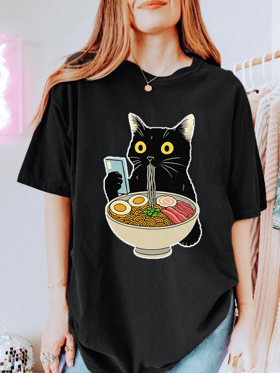 Vintage Cat Eating Ramen Oversize Graphic Tee