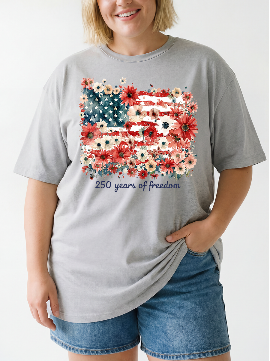 Vintage 250 Years Of Freedom Floral American Flag Oversize Graphic Tee