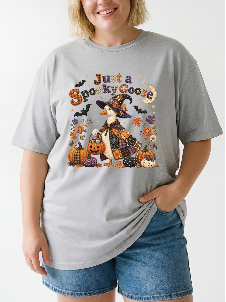 Vintage Spooky Goose Halloween Oversize Graphic Tee