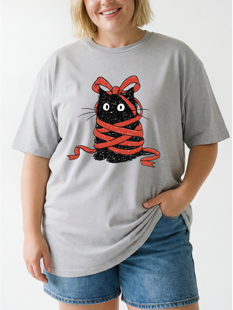 Vintage Christmas Cute Cat Oversize Graphic Tee