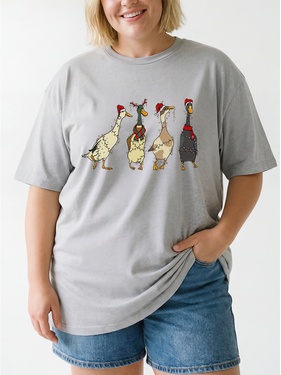 Vintage Funny Ducks Christmas Oversize Graphic Tee