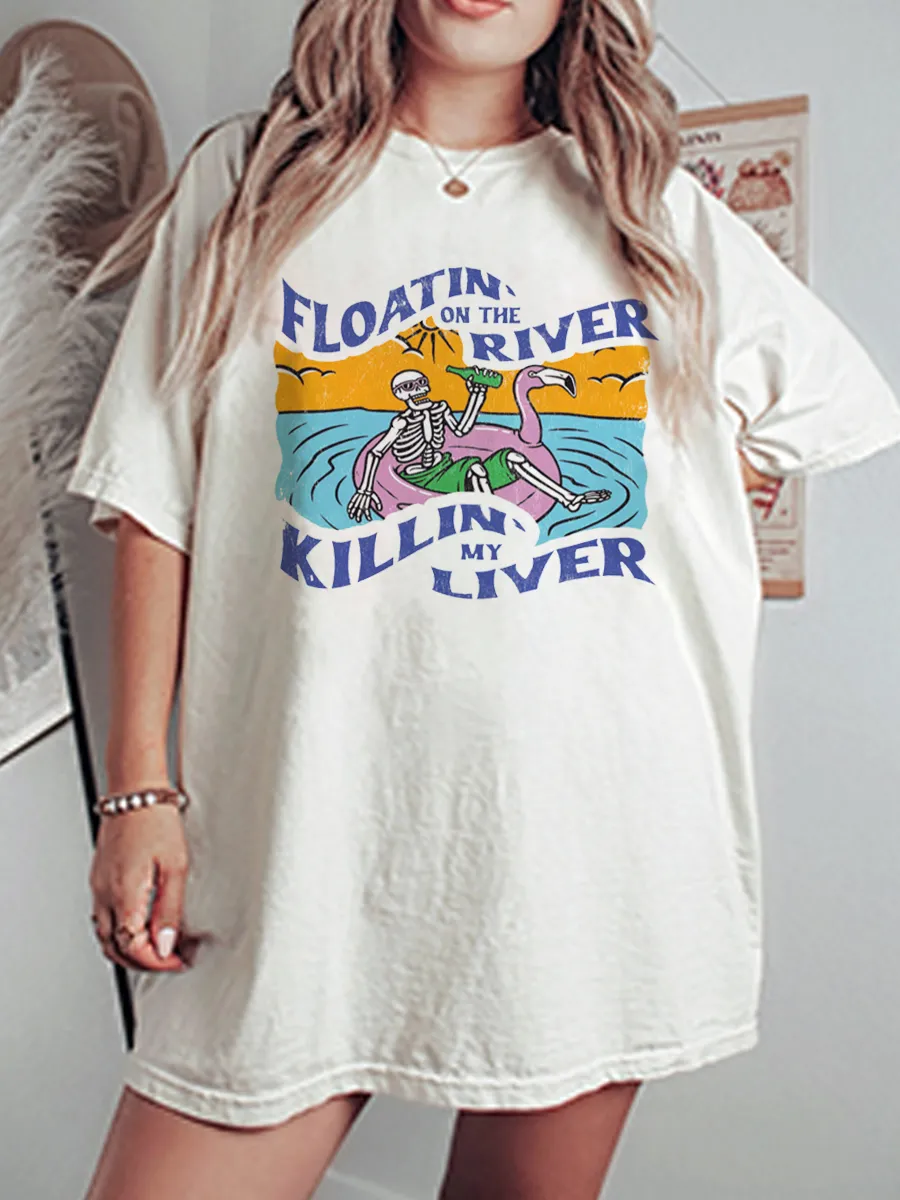 Vintage Floatin' On The River Killin' My Liver Oversize Graphic Tee