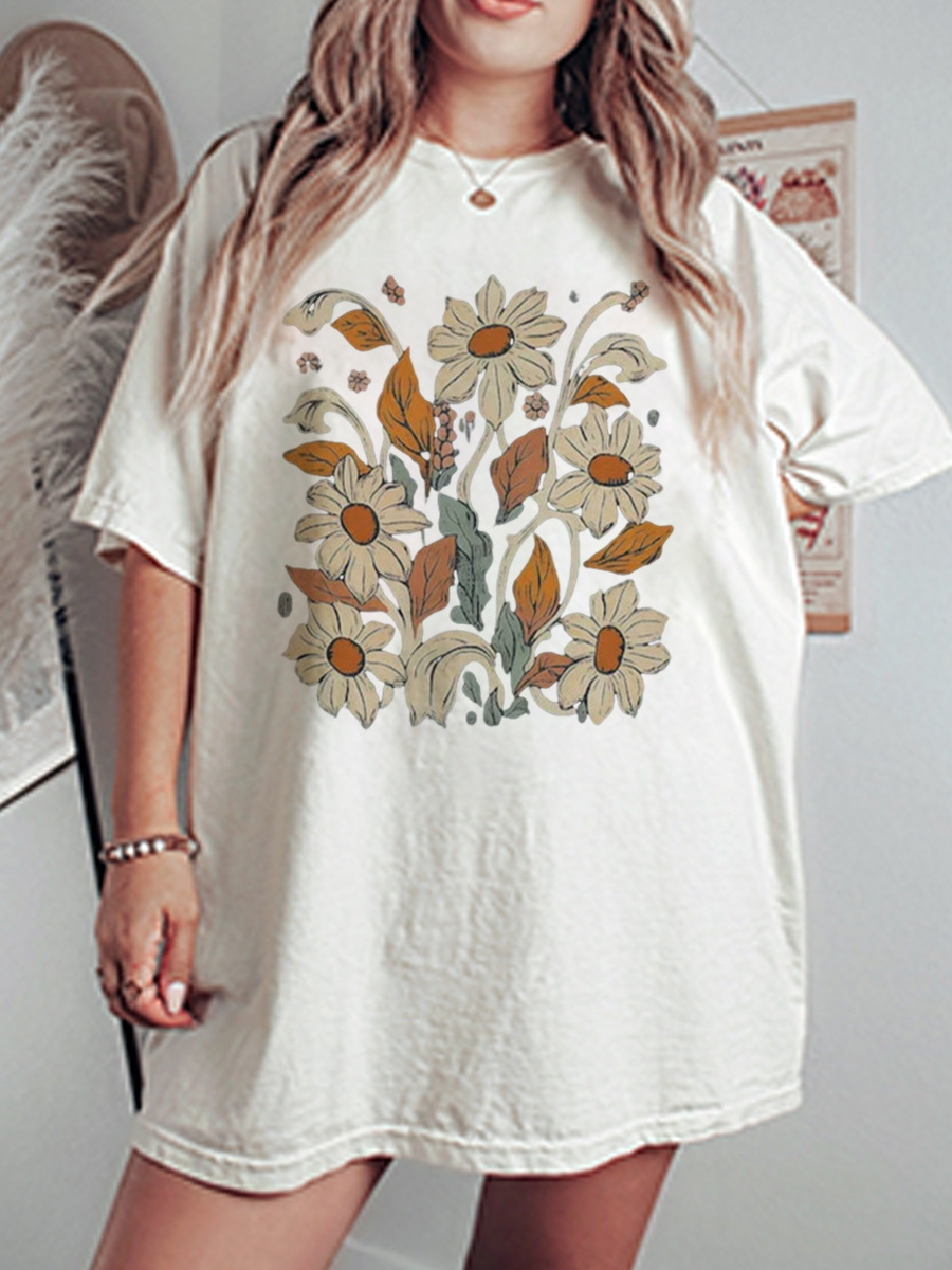 Vintage Boho Nature Wildflowers Oversize Graphic Tee
