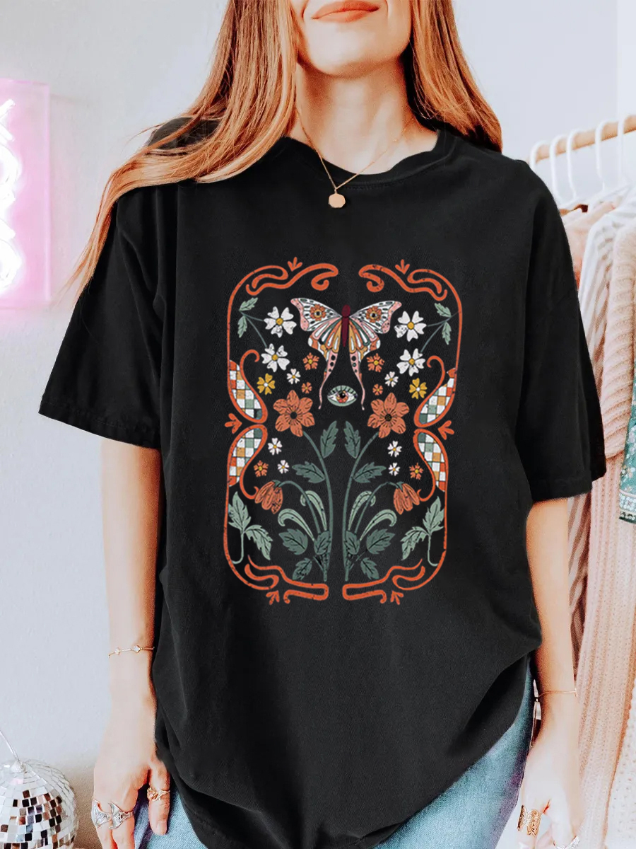 Vintage Art Wildflowers Floral Nature Oversize Graphic Tee