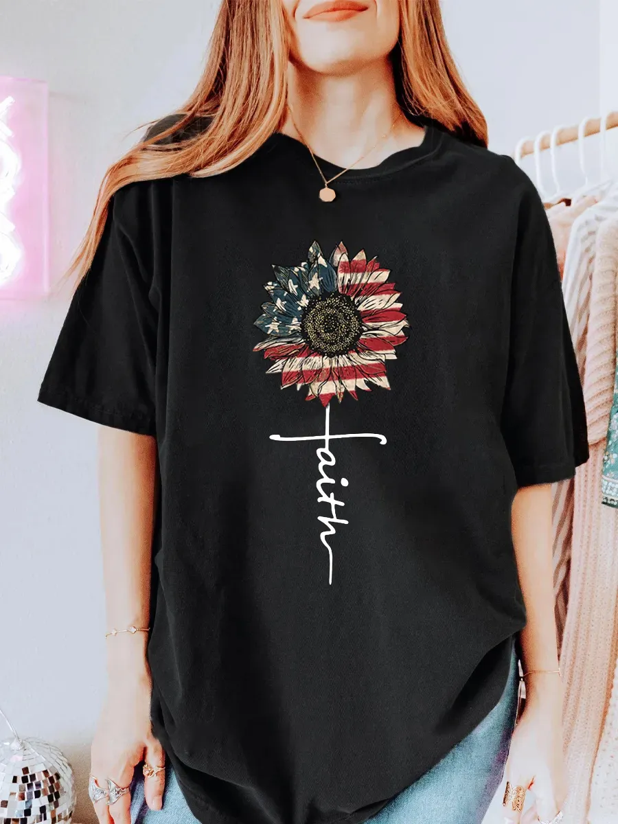 Vintage Sunflower Faith Oversize Graphic Tee
