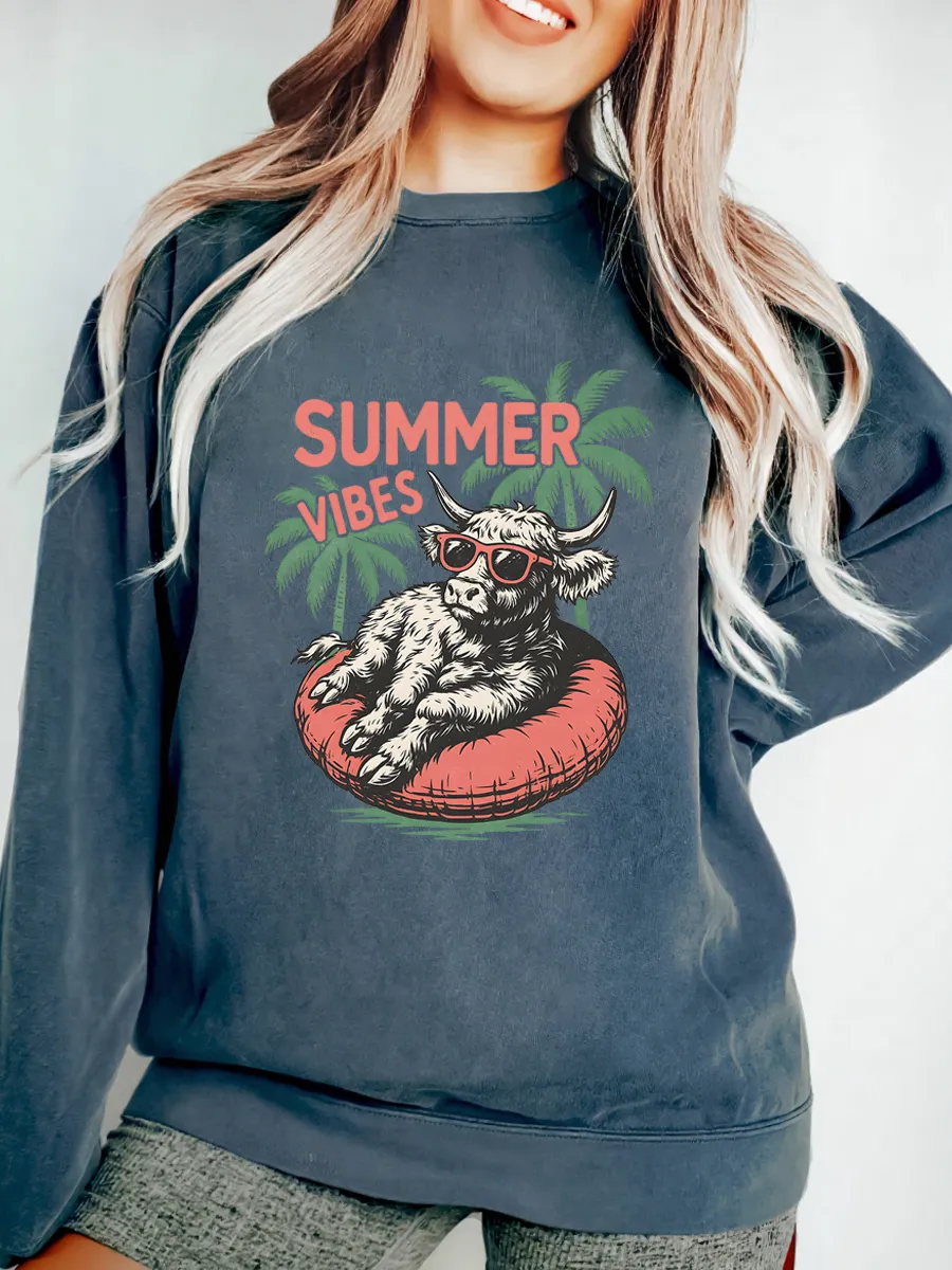Vintage Summer Vibes Oversize Graphic Sweatshirt