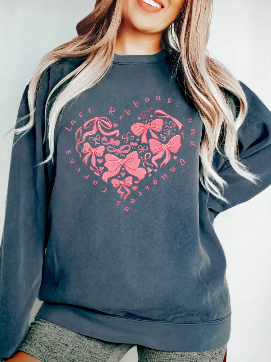 Vintage Lace Heart Oversize Graphic Sweatshirt