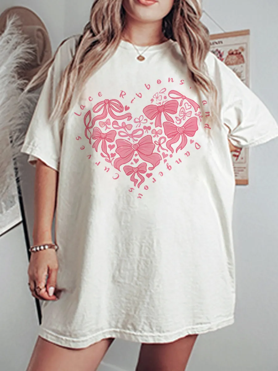 Vintage Lace Heart Oversize Graphic Tee