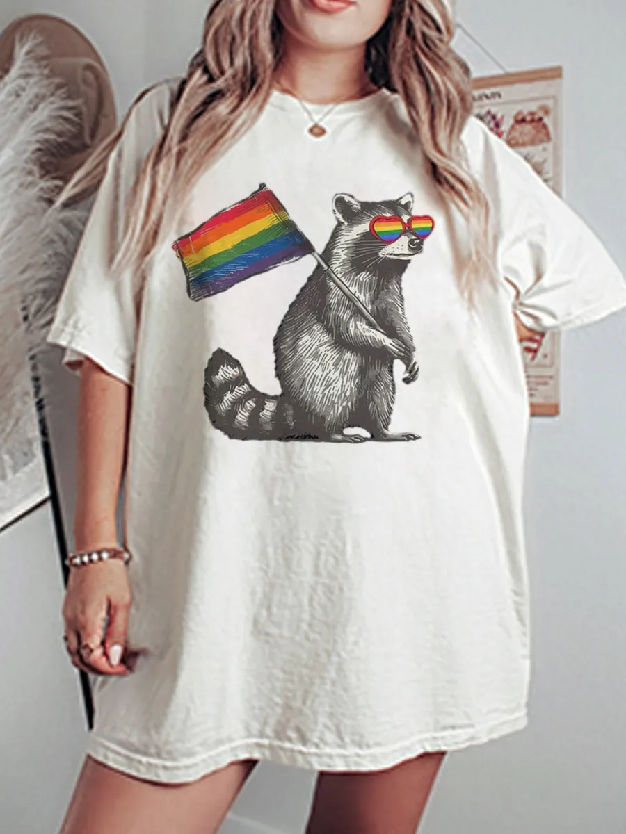 Vintage Racoon Pride Flag Oversize Graphic Tee