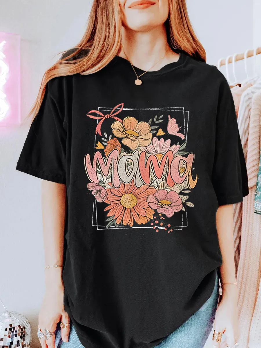 Vintage Floral Mama Oversize Graphic Tee