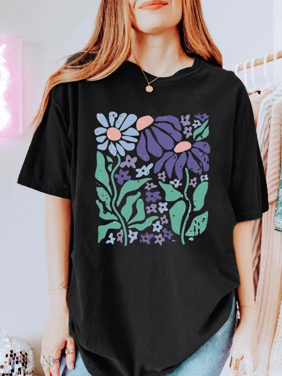 Vintage Boho Daisy Flower Oversize Graphic Tee