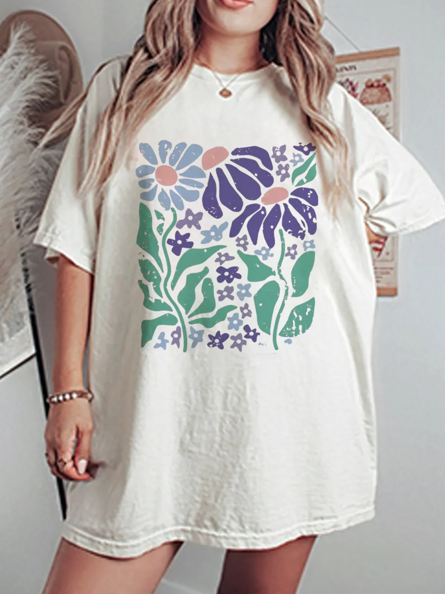 Vintage Boho Daisy Flower Oversize Graphic Tee