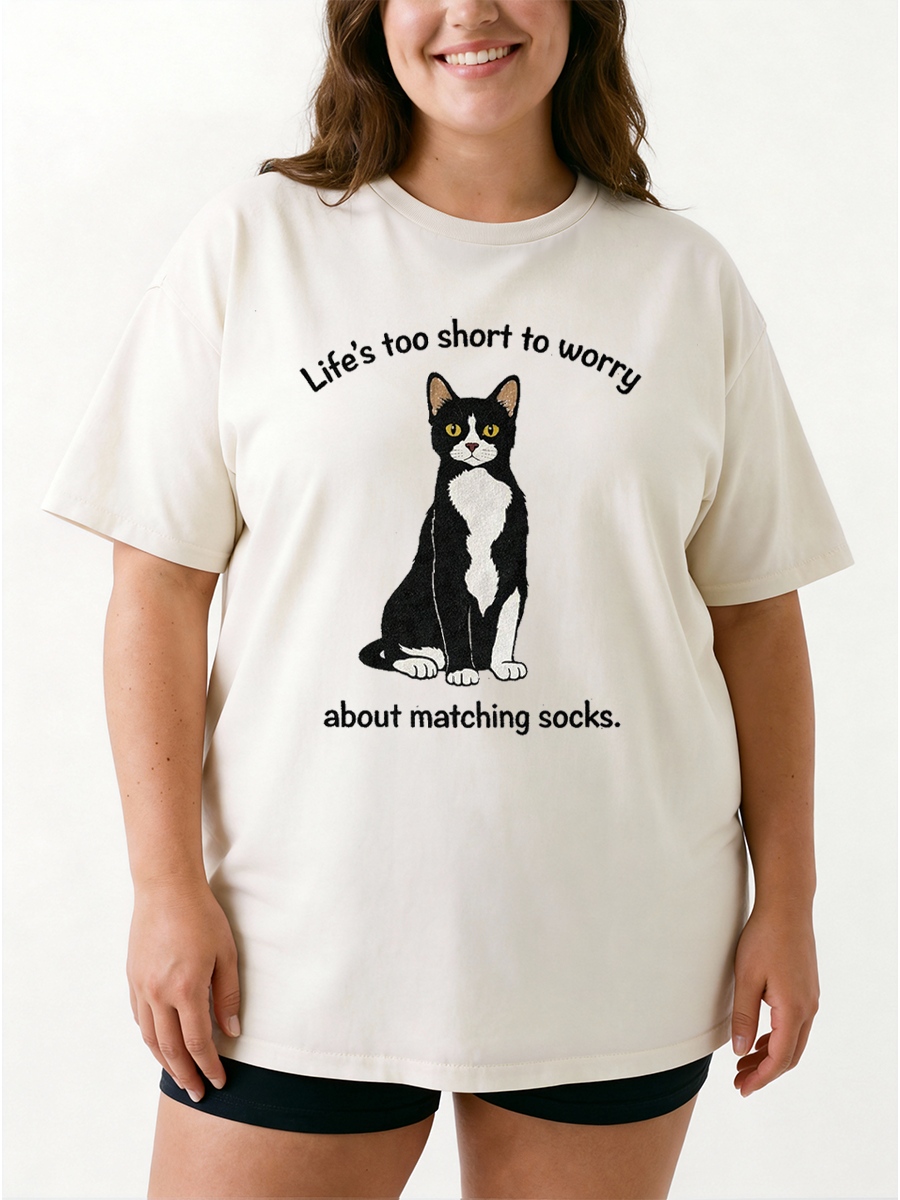 Vintage Life'S Too Short To Worry About Matching Socks Oversize Graphic Tee