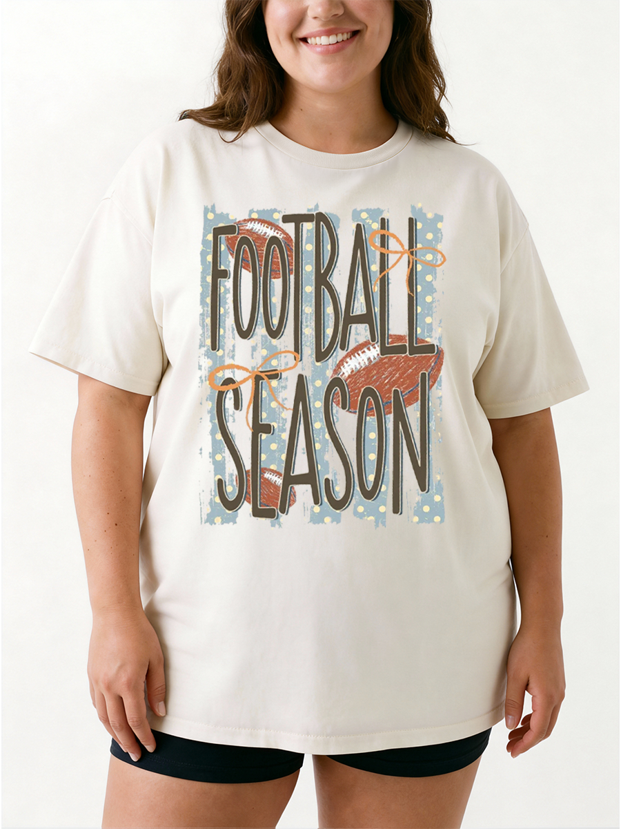 Vintage Football Season For Mom Oversize Graphic Tee