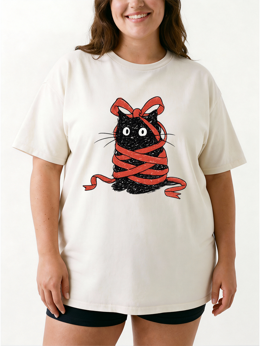 Vintage Christmas Cute Cat Oversize Graphic Tee