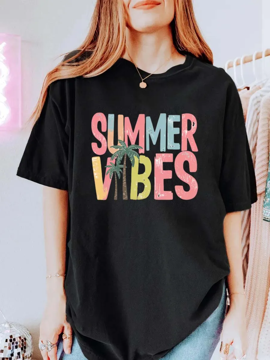 Vintage Summer Vibes Oversize Graphic Tee