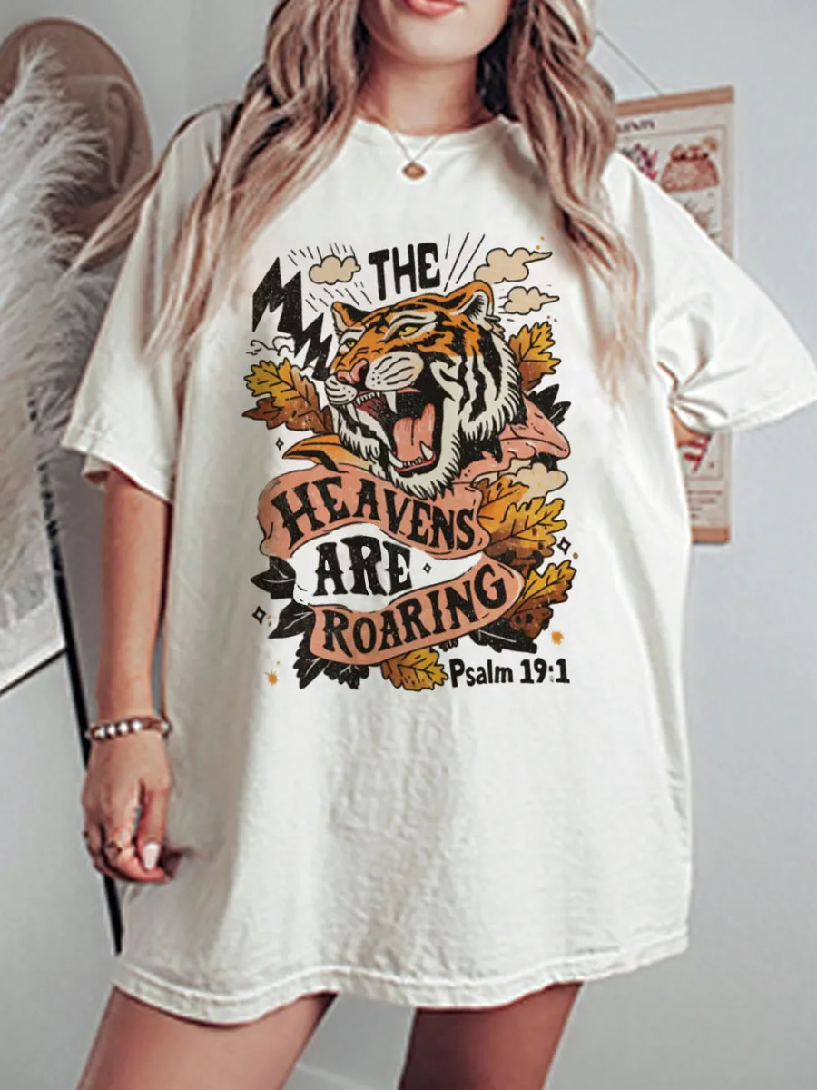 Vintage Heavens Are Roaring Oversize Graphic Tee