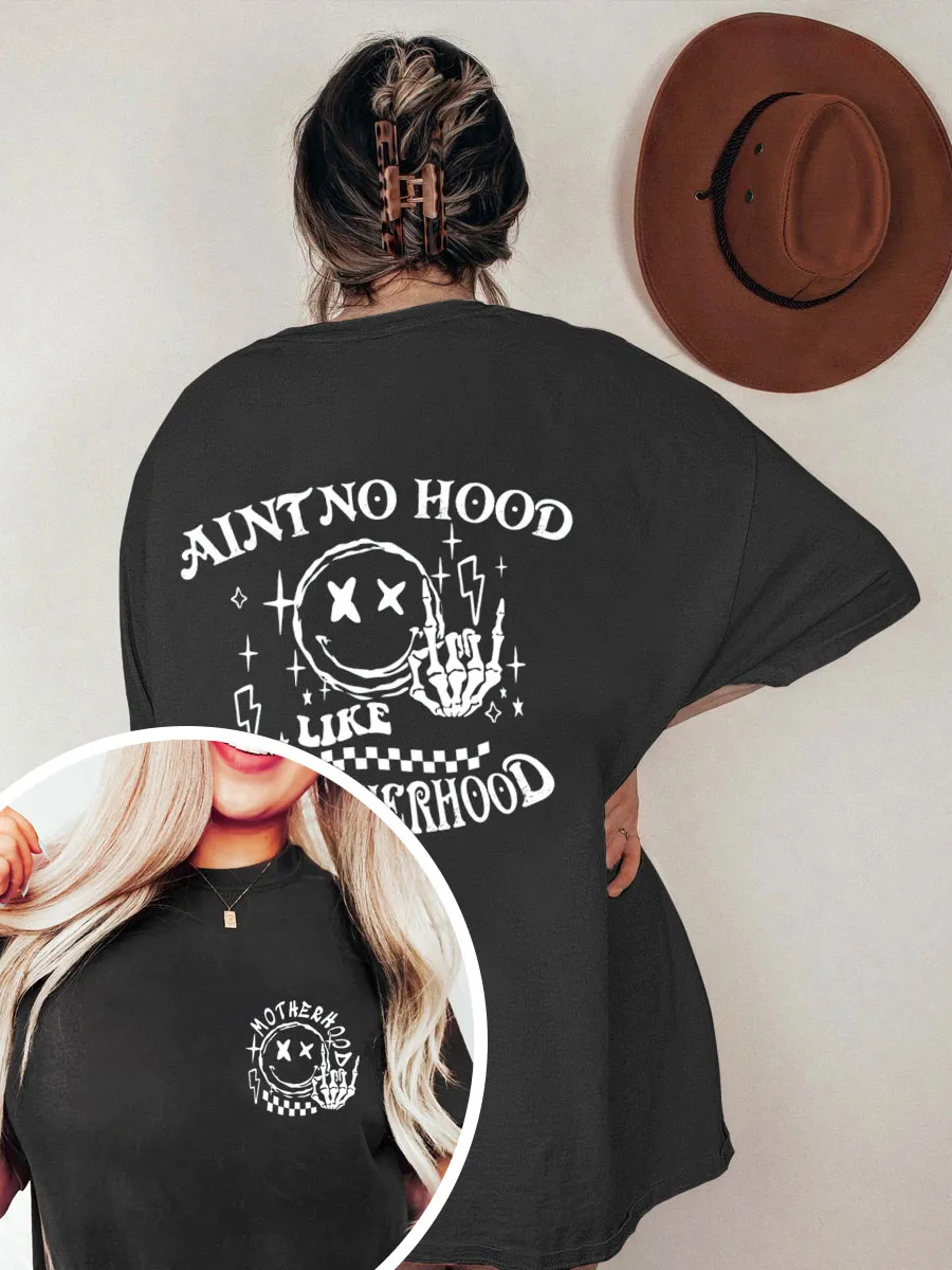 Vintage Ain't No Hood Like Motherhood Oversize Graphic Tee